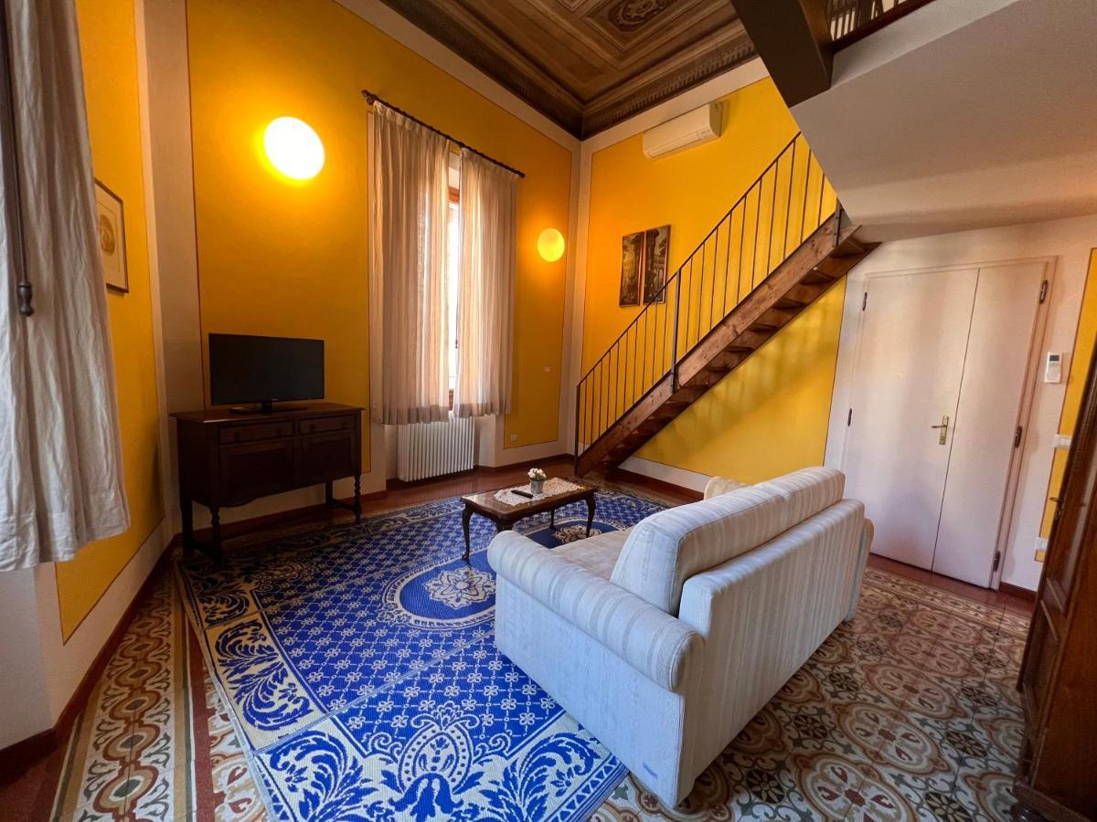 Al Giglio Bottonato Apartment ฟลอเรนซ์ ภายนอก รูปภาพ